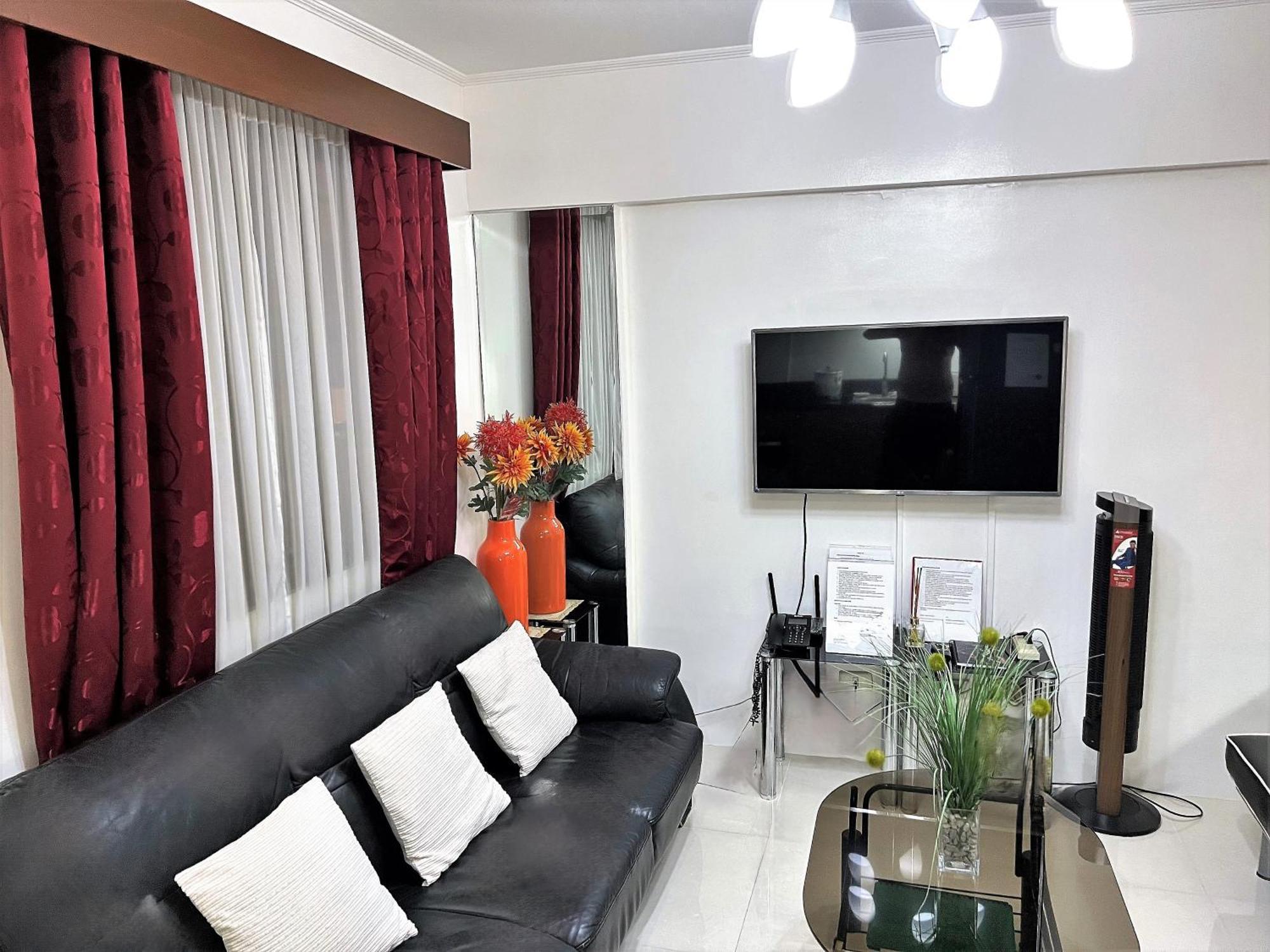 Stunning 2br Apt, 65 Sq M Netflix At Rosewood Pointe Residences Near Bgc * Manila