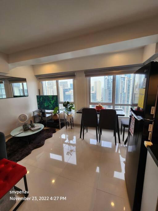 Victoria Tower B Bgc, Taguig Apartment