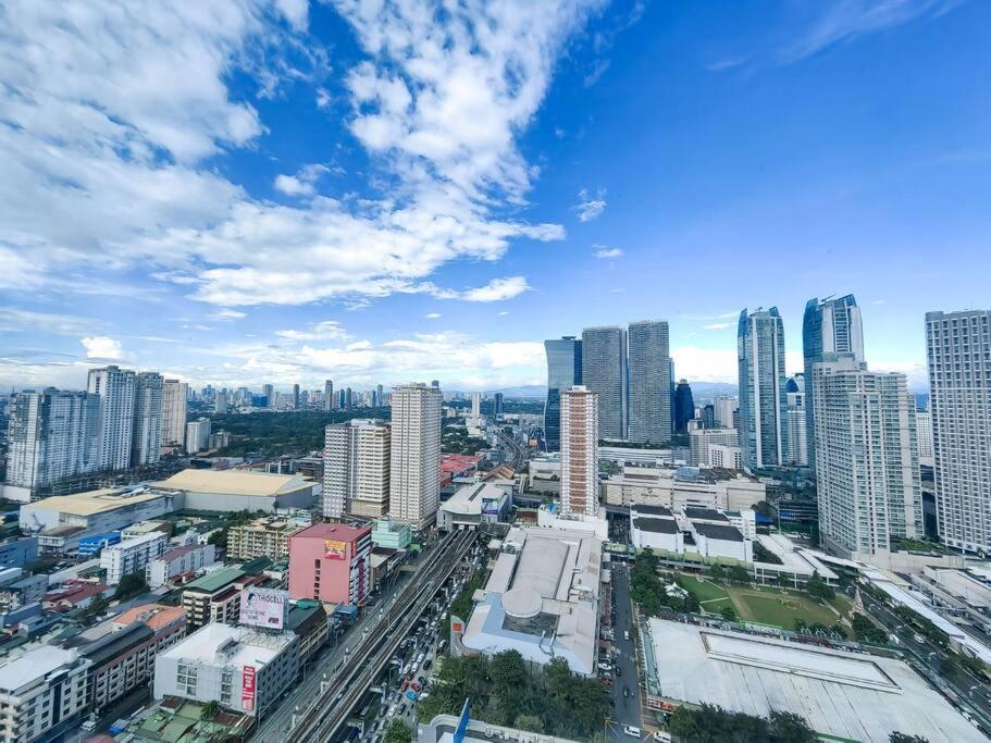 1br Unit Condotel W Balcony Fame Residences -fm03 Apartment Manila