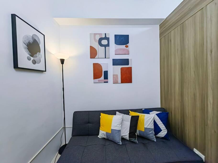 1br Unit Condotel W Balcony Fame Residences -fm01 *
