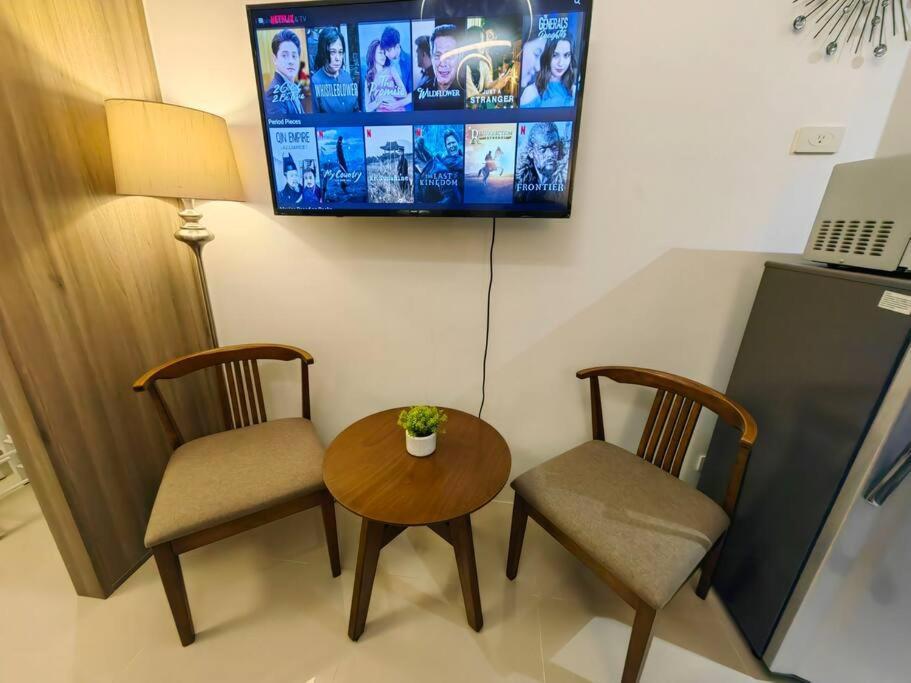 1br Unit Condotel W Balcony Fame Residences -fm01 Manila