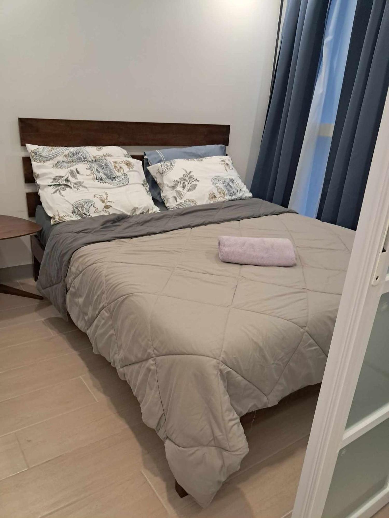 Uptown Parksuites Tower 1 Albergue Manila