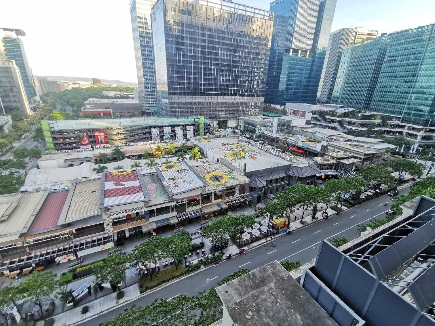 Uptown Parksuites Tower 1 Albergue Manila