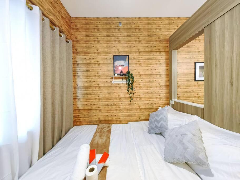 1br Unit Condotel W Balcony Fame Residences -fm05 Apartment