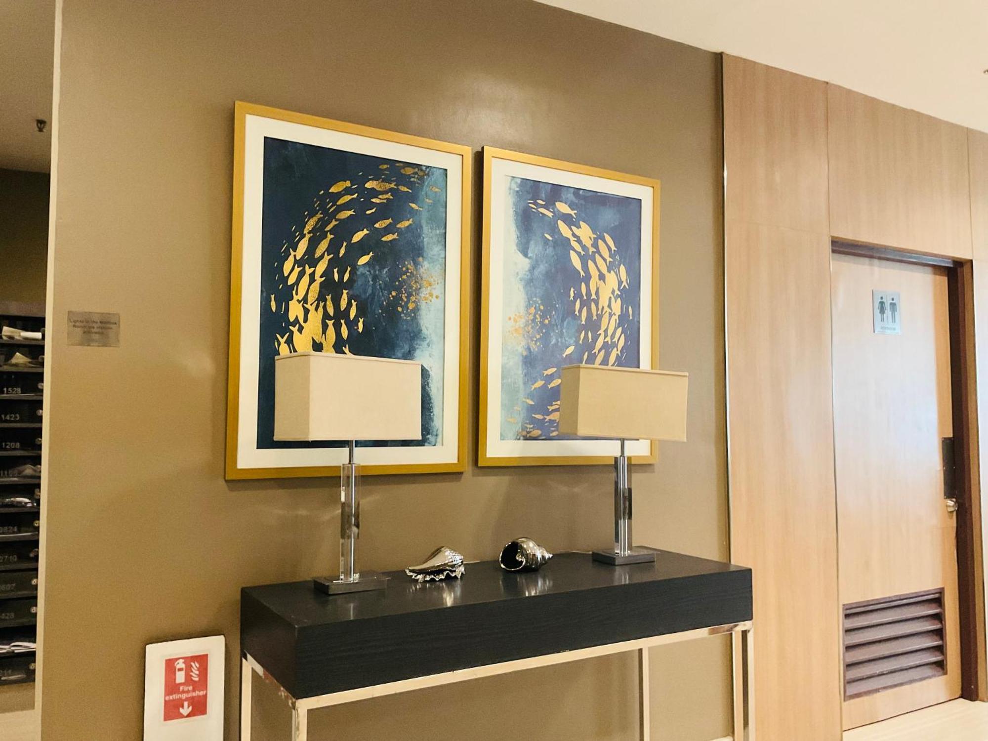 Sea Residences Moa Complex - Ruffa's Condotel Apartment Manila