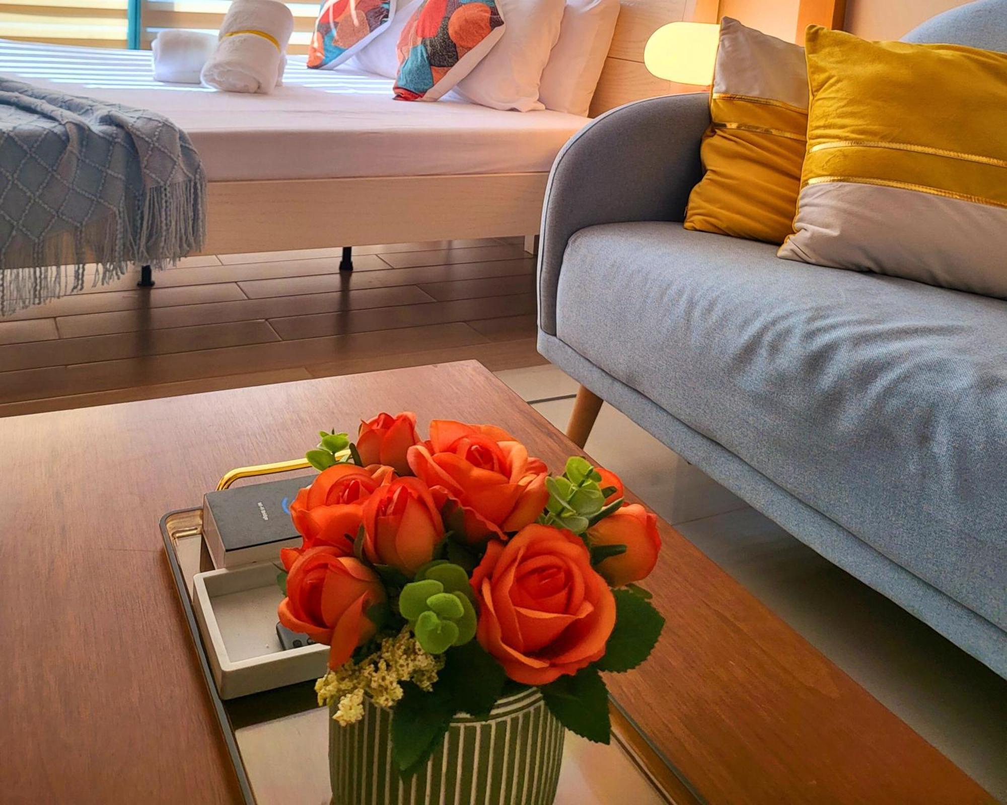Apartamento Bgc One Uptown King Bed 3 Min Walk To Malls And Restaurants Manila