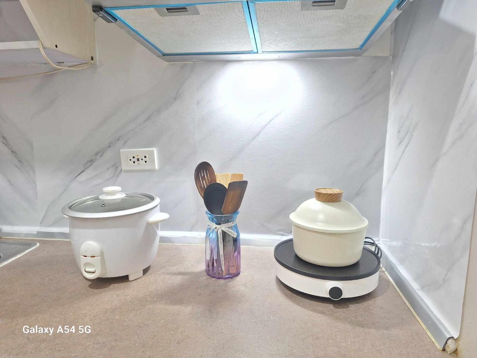 Stylish 1br With Wifi And Queen Size Bed In Grace Res Apartment