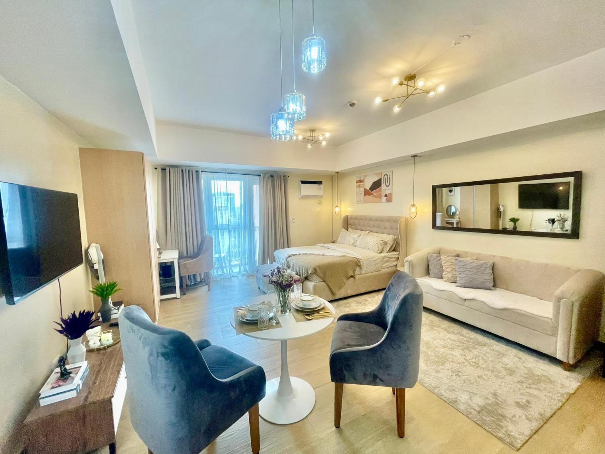 Cozy Place @ Venice Luxury Residences Apartment *