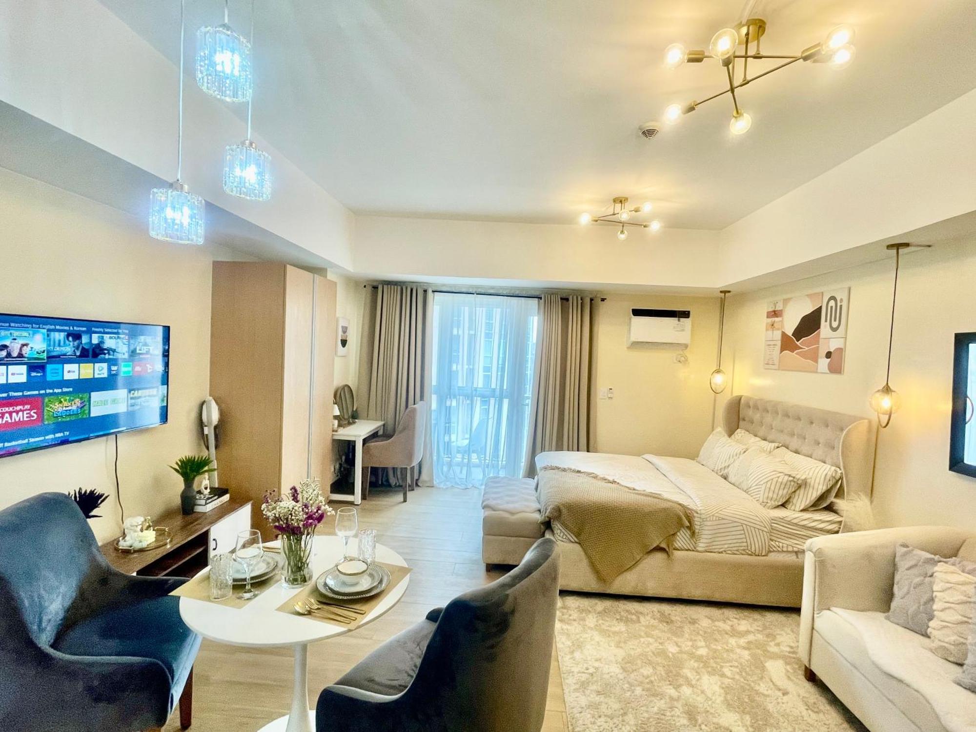 Cozy Place @ Venice Luxury Residences Apartment Manila