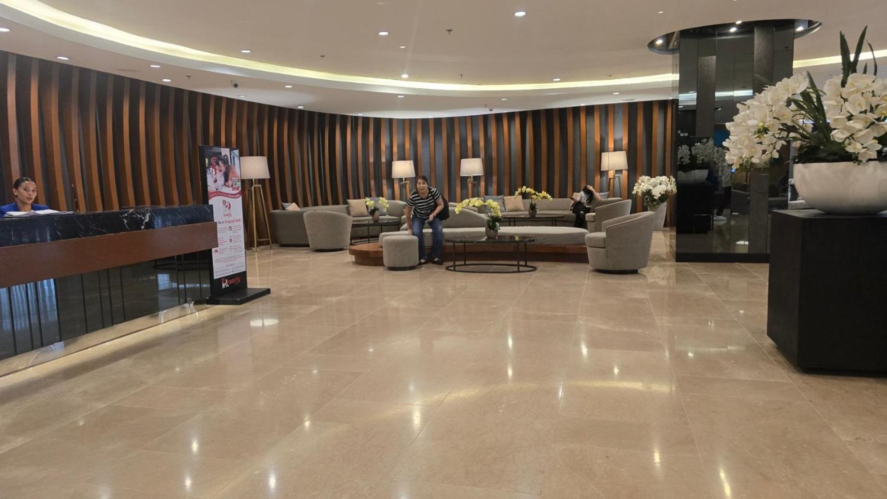 Apartment Staycation Near Mall Of Asia, Condotel With 2 Beds, Pasay