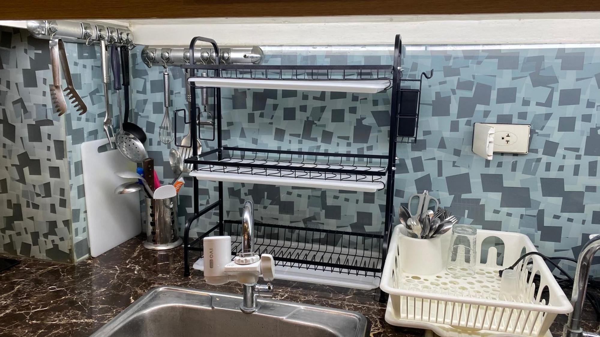 2 Bedroom Smdc Breeze Residences Apartment *