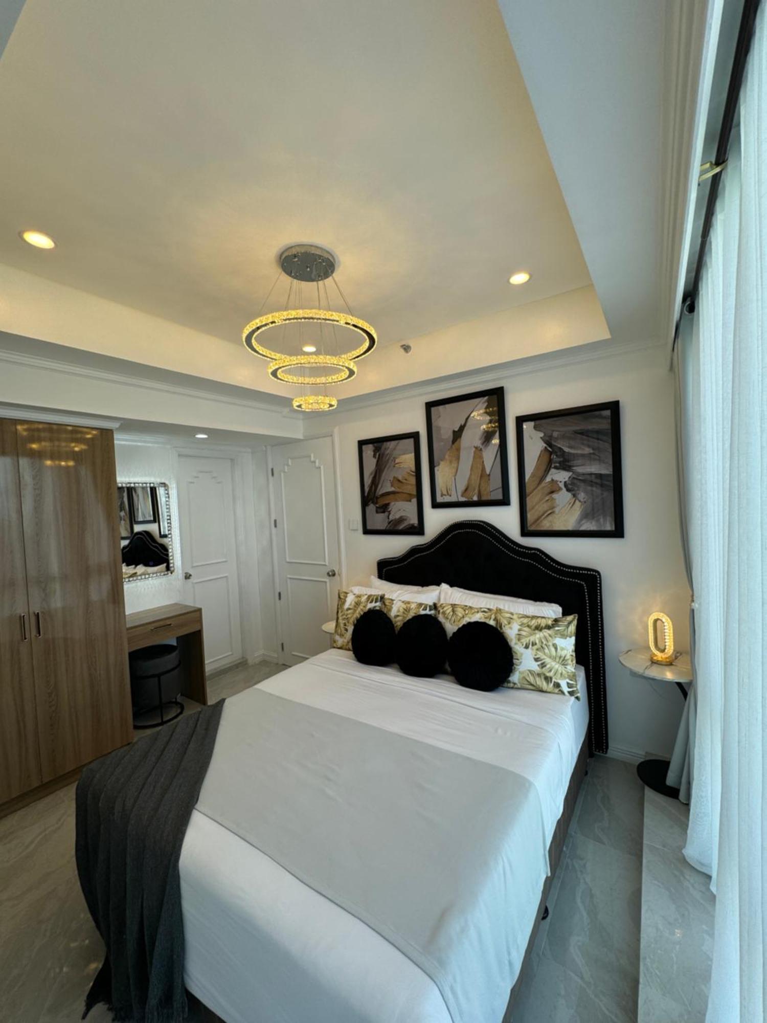 Makati Prime Luxury *