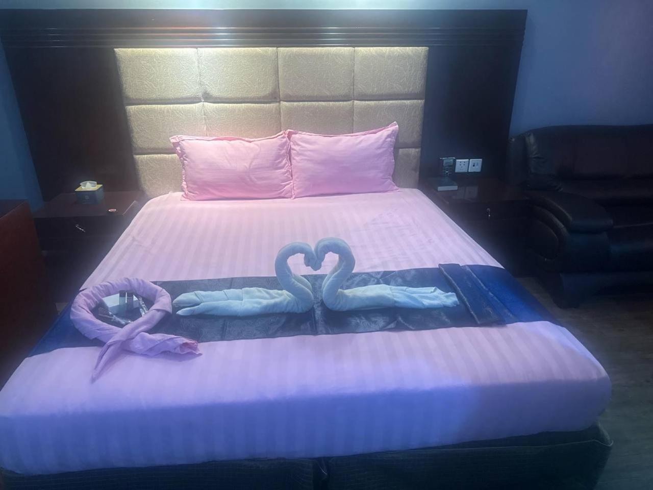 Jjimjilbang Hotelspa 7vvip 3* Manila