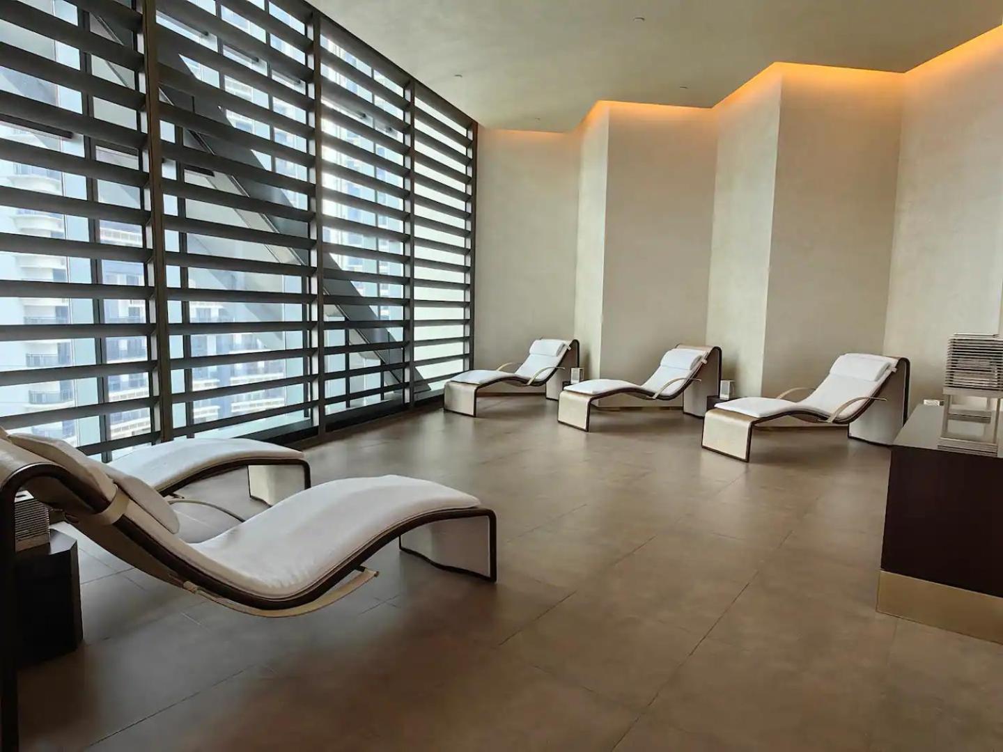 The Spire Oasis Luxury Desert Apartment *