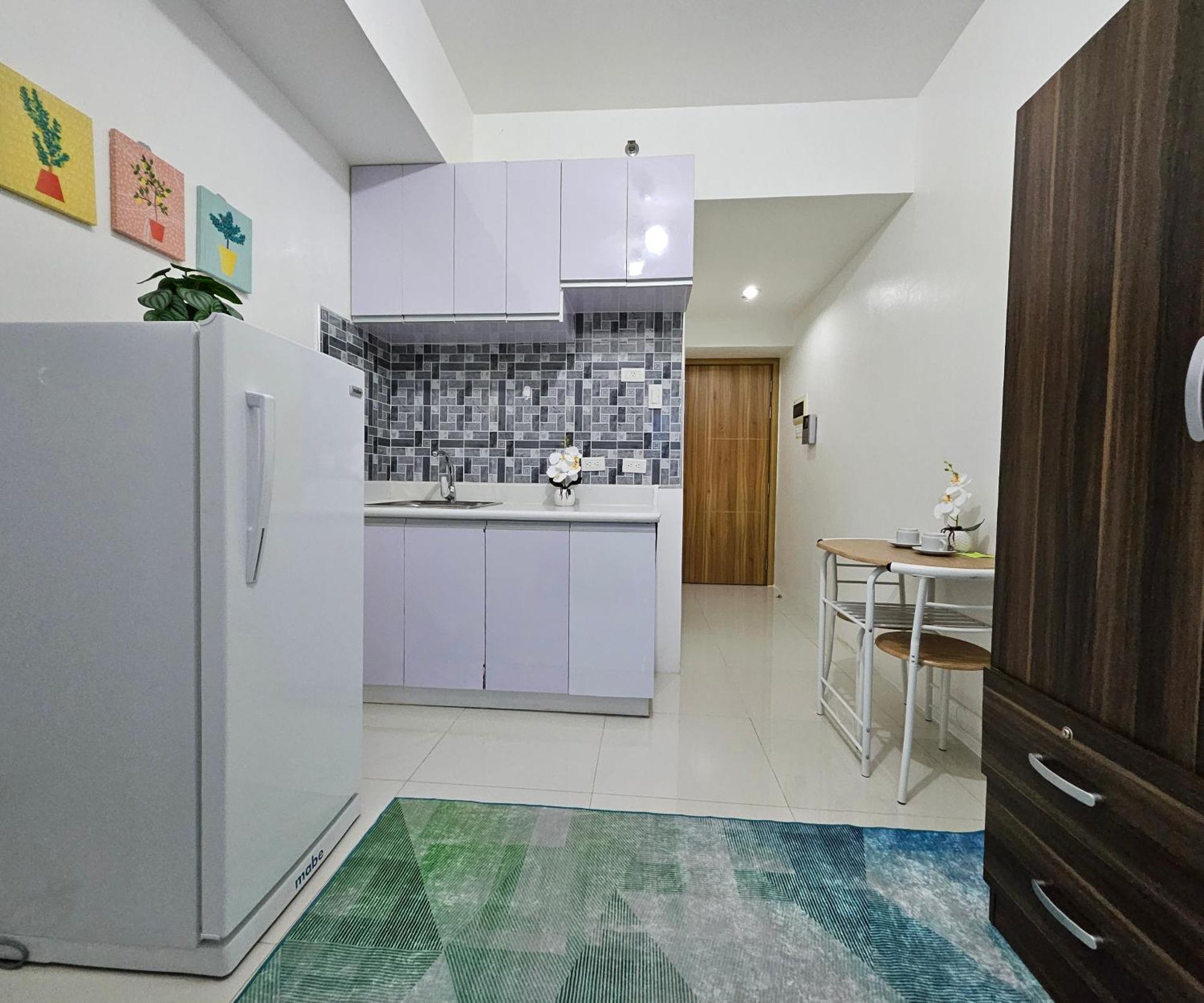 Apartment Grand Riviera By The Bay 3 Manila
