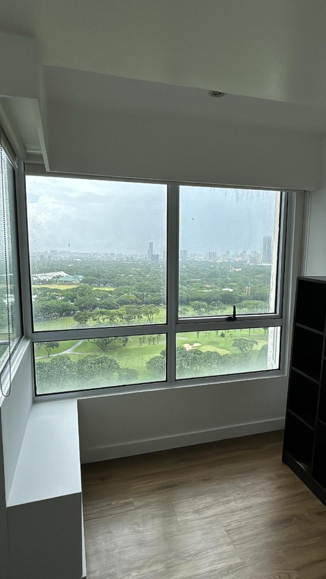 Apartment Sunset And Golf Course View Bgc 2br