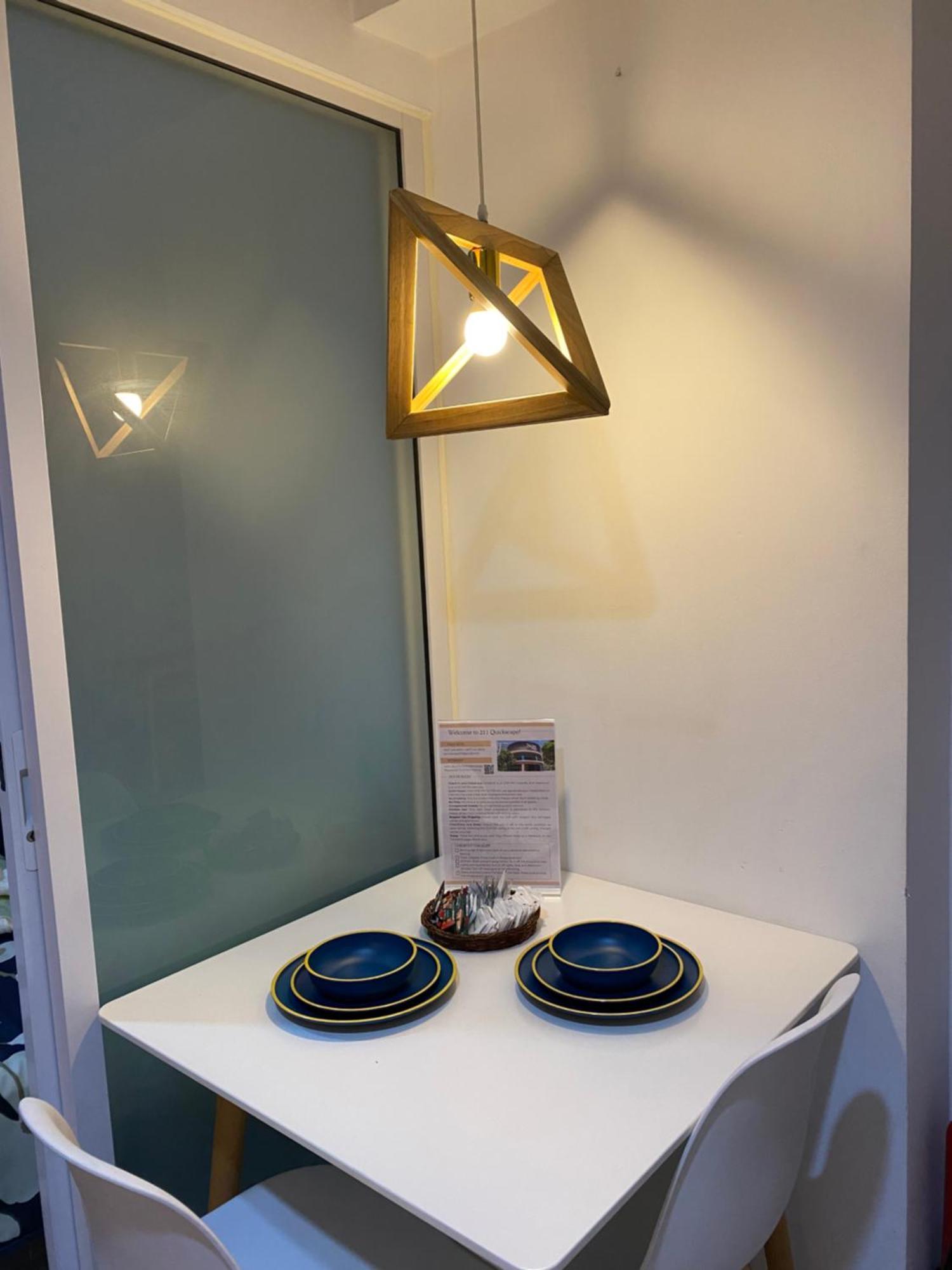 Quickscape - Azure Staycation Apartment