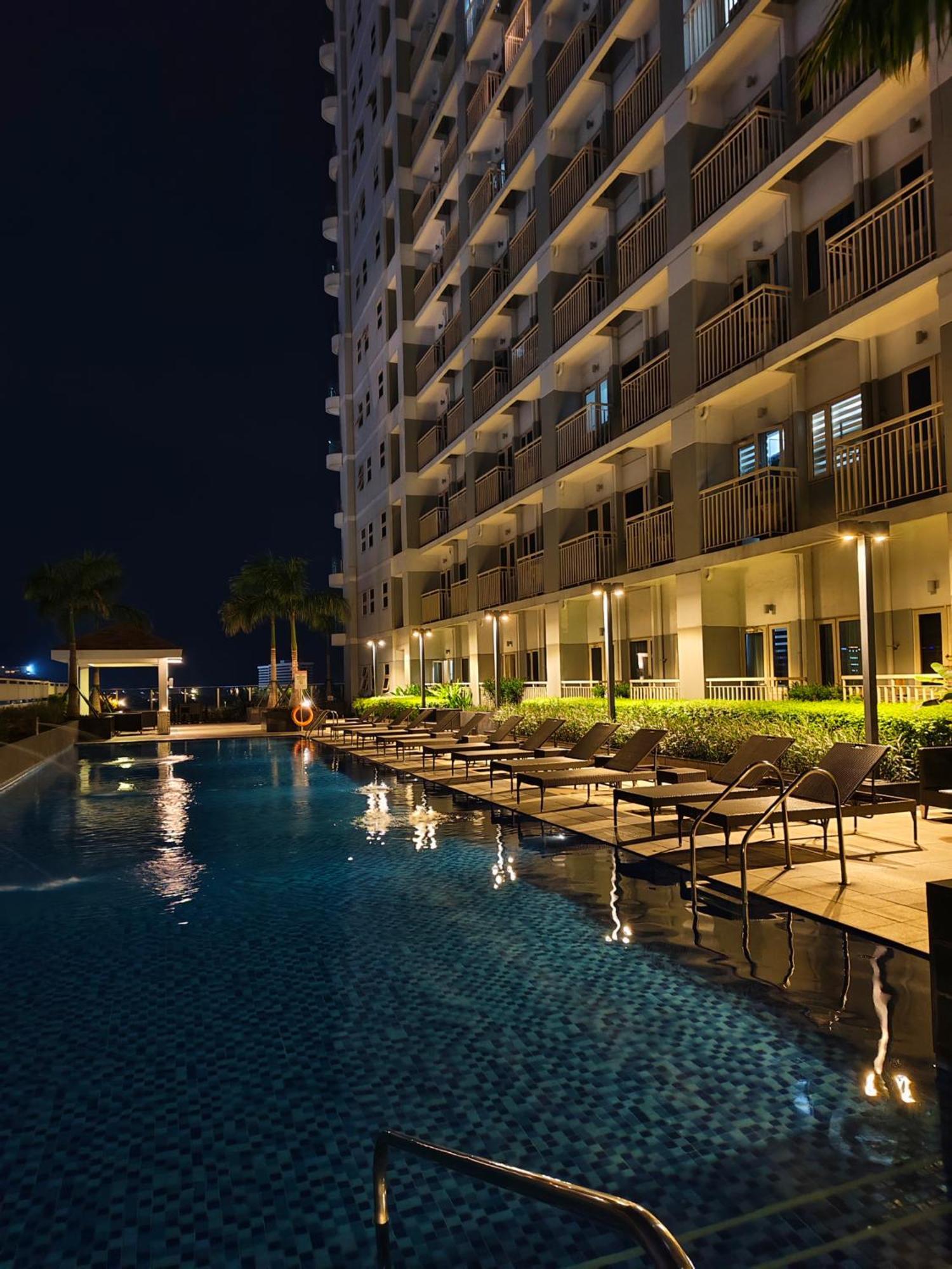 Cozy Easy Escape Apartment Manila