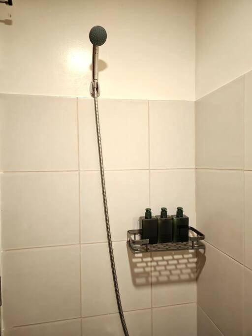 Apartment One Uptown Executive 2 Bedroom, With Balcony, Washer & Netflix *
