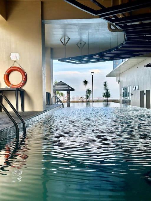 Bayscape Apartment *