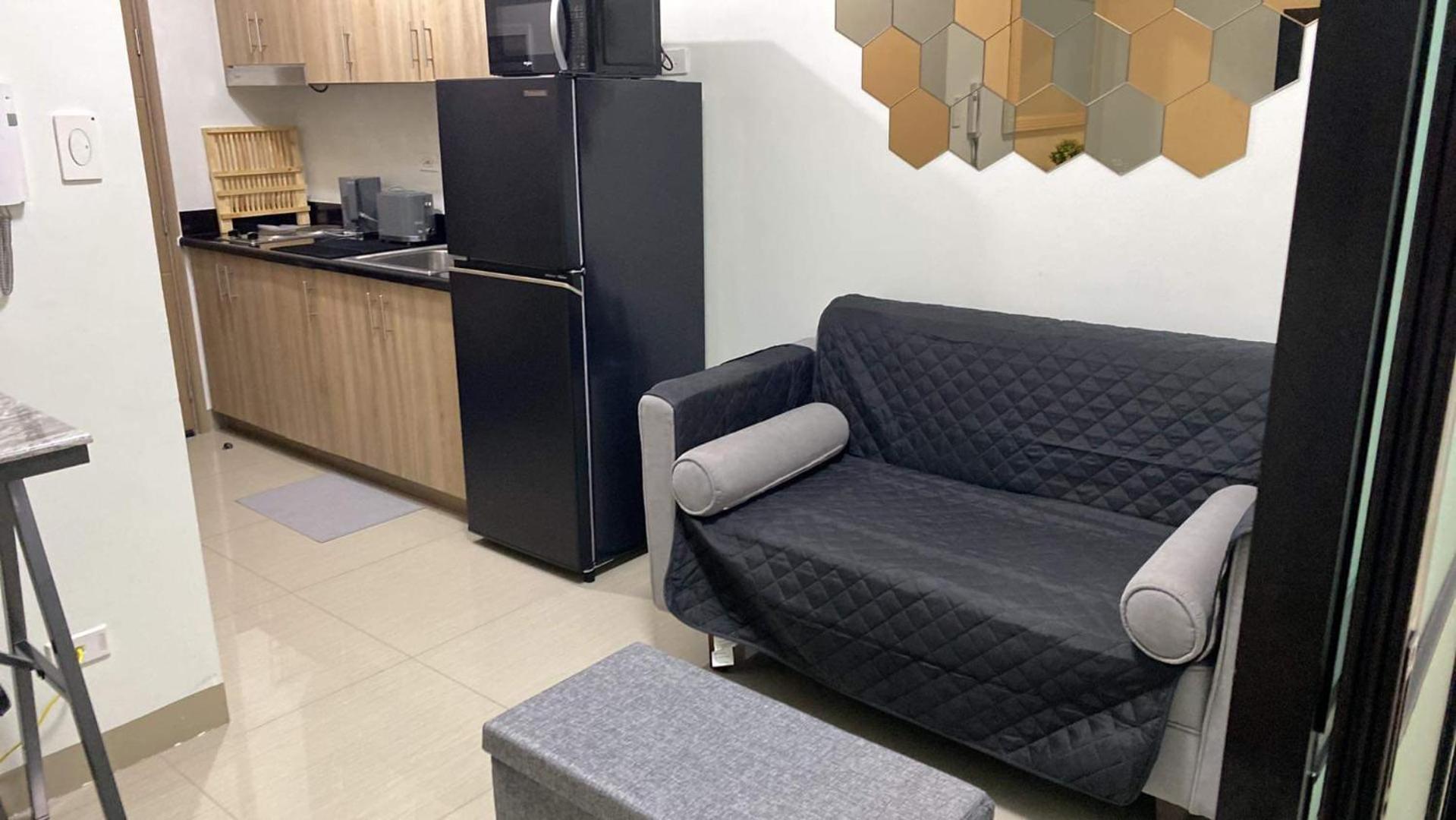 Apartment Abbies Staycation Manila
