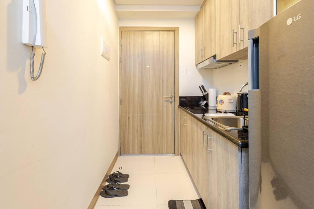 Luxurious Bayview 2br Near Moa Picc Ccp Free Wifi In Pasay Apartamento *