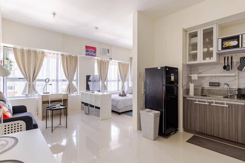 Apartment Perfect For In Levels Burbank *