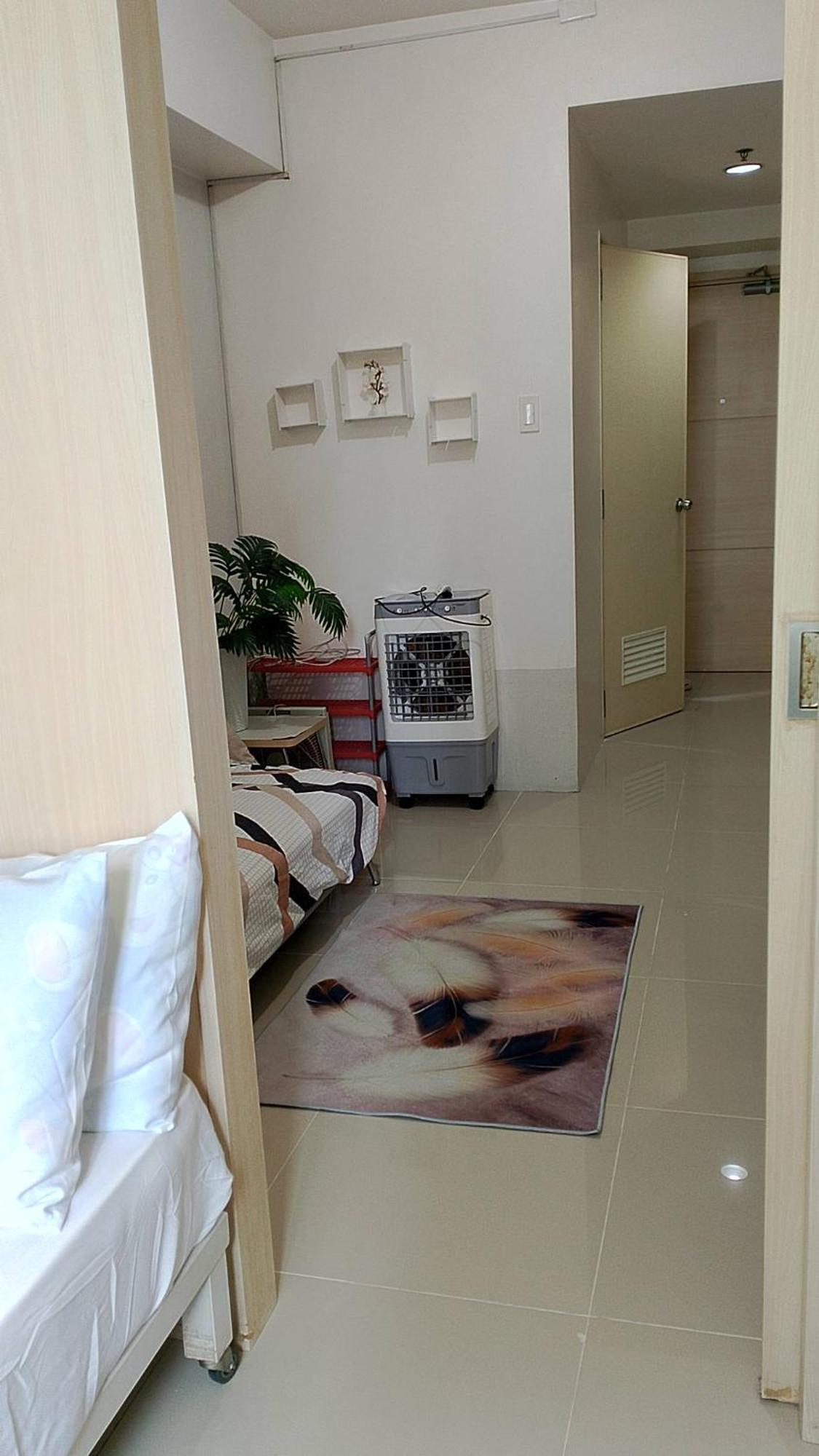 Apartment Eriel Condotel Manila