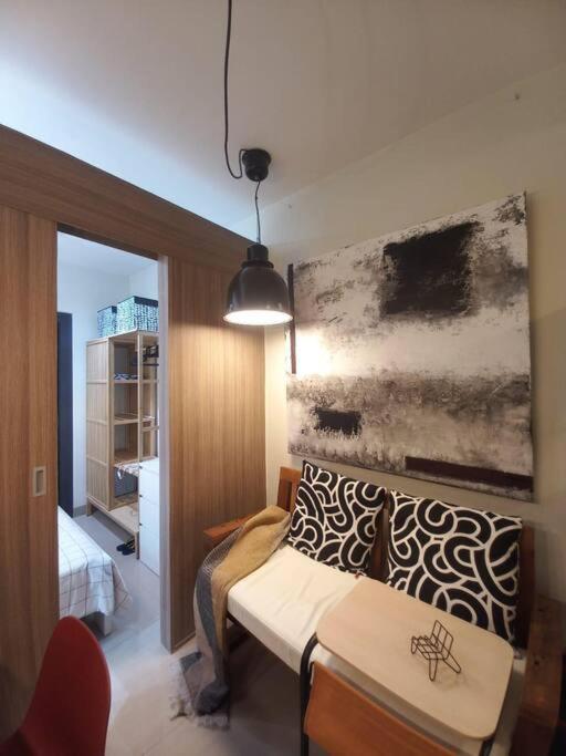Modern Rustic 1-bed In Moa Complex