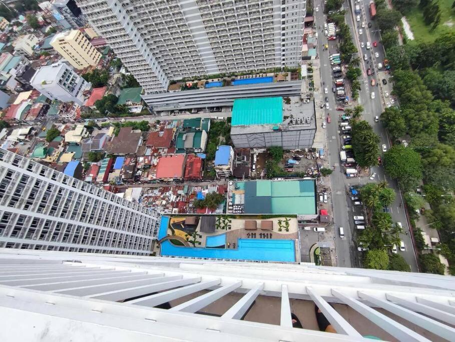 California Coastal In Bay Apartment Manila