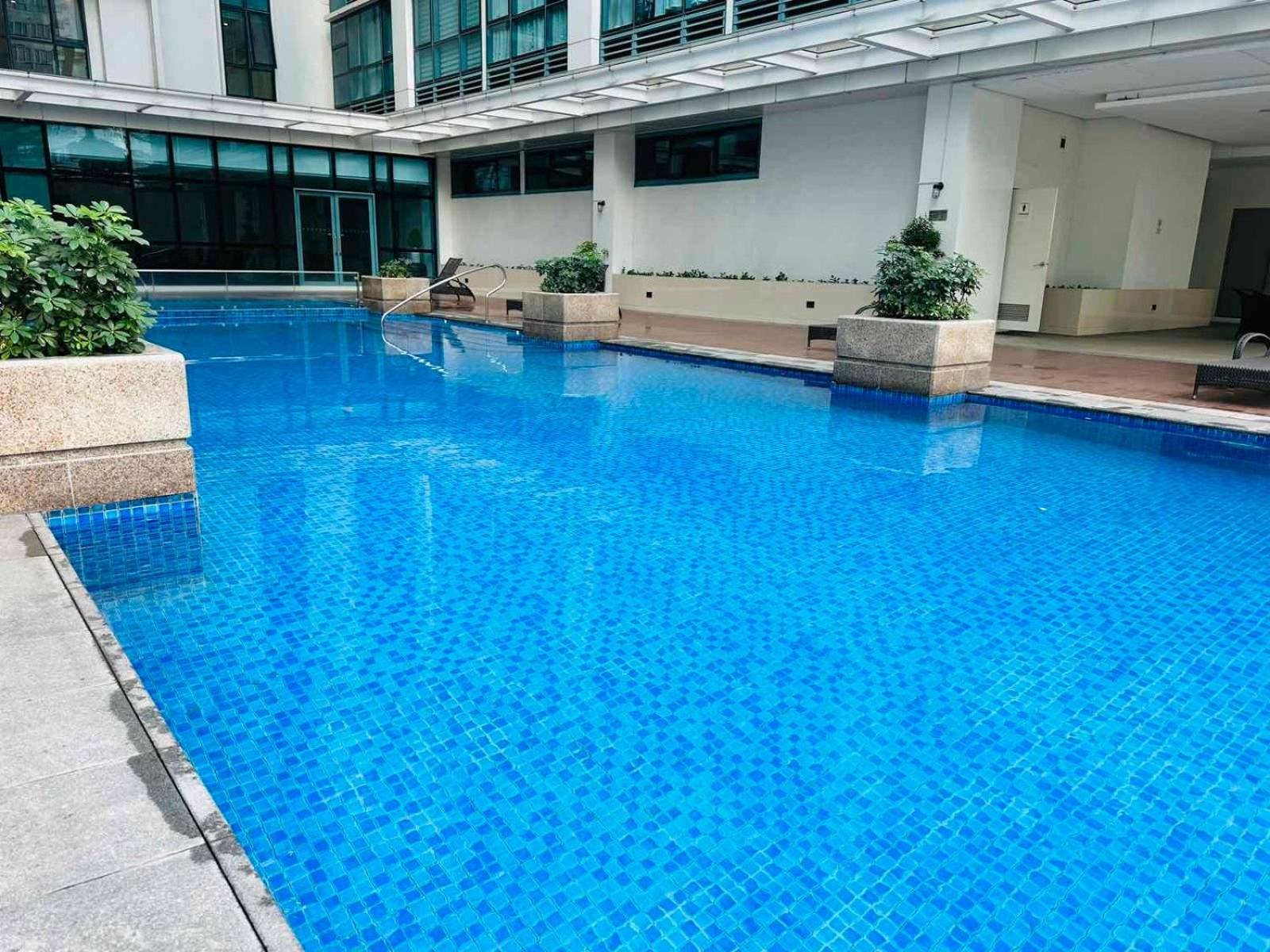 Modern In Bonifacio Global * Manila