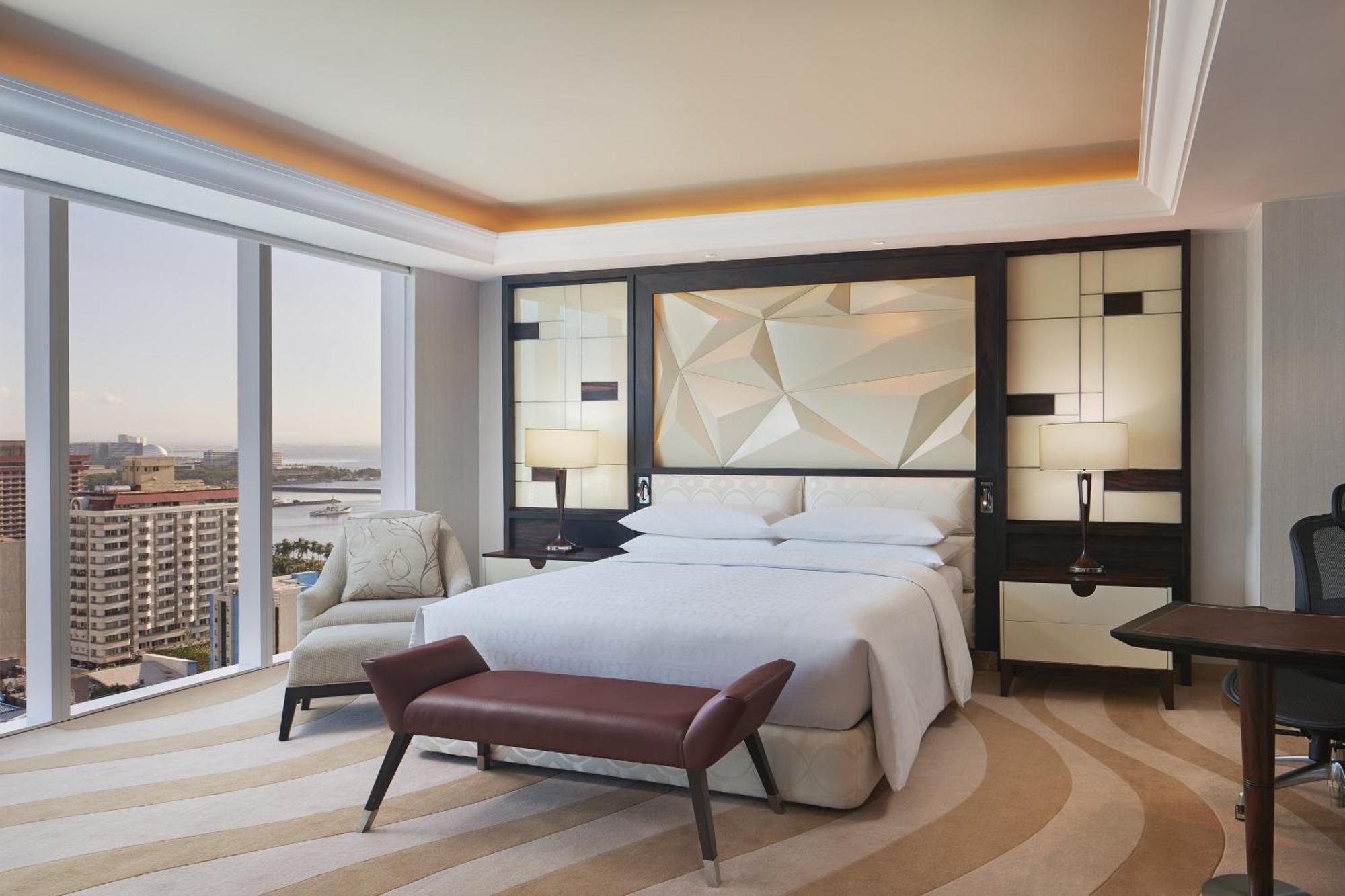 Sheraton Bay Hotel Manila