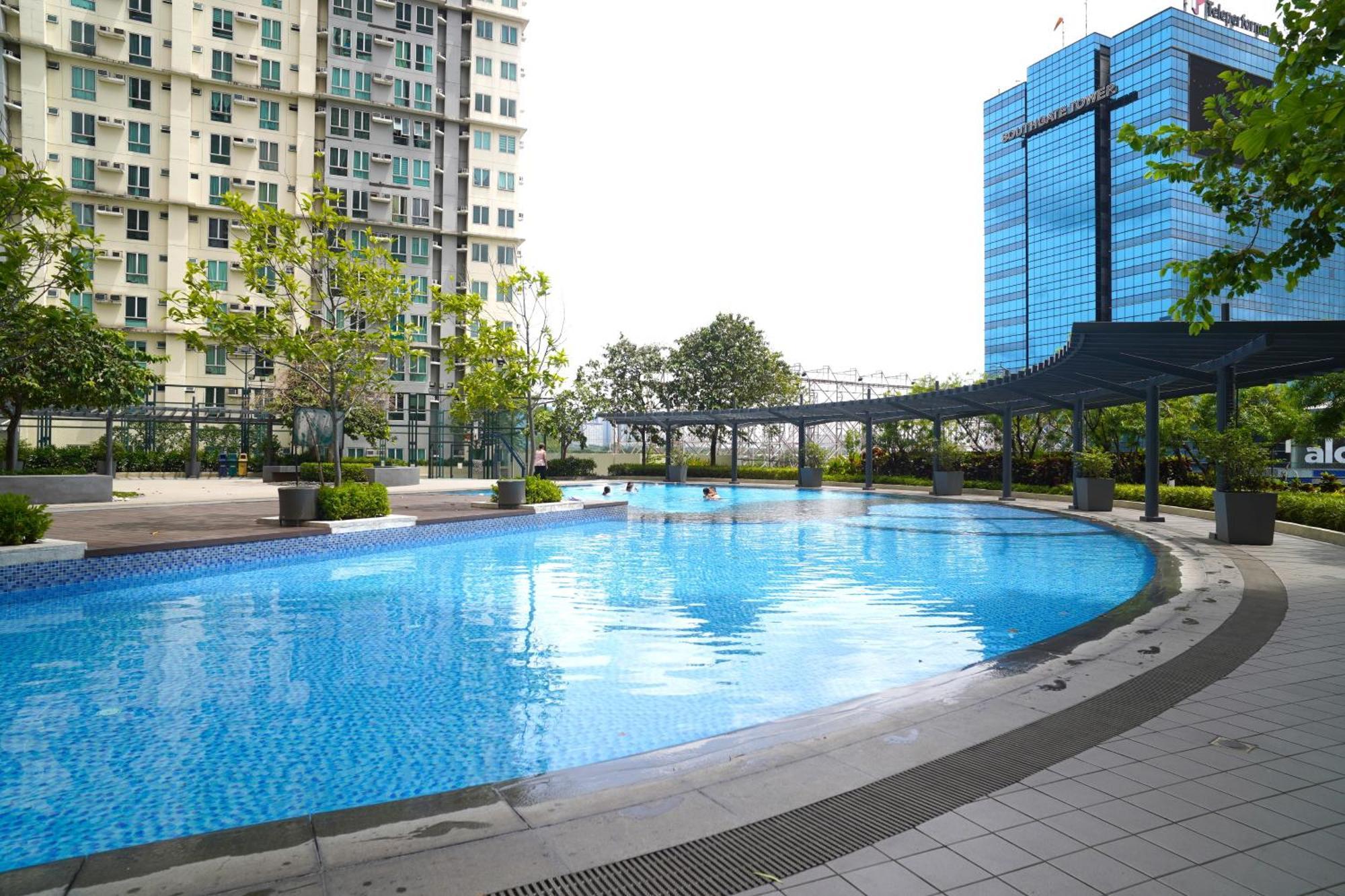 San Lorenzo Place Mall & Residences Tower 3 By Magallanes Mrt Station Makati Apartment