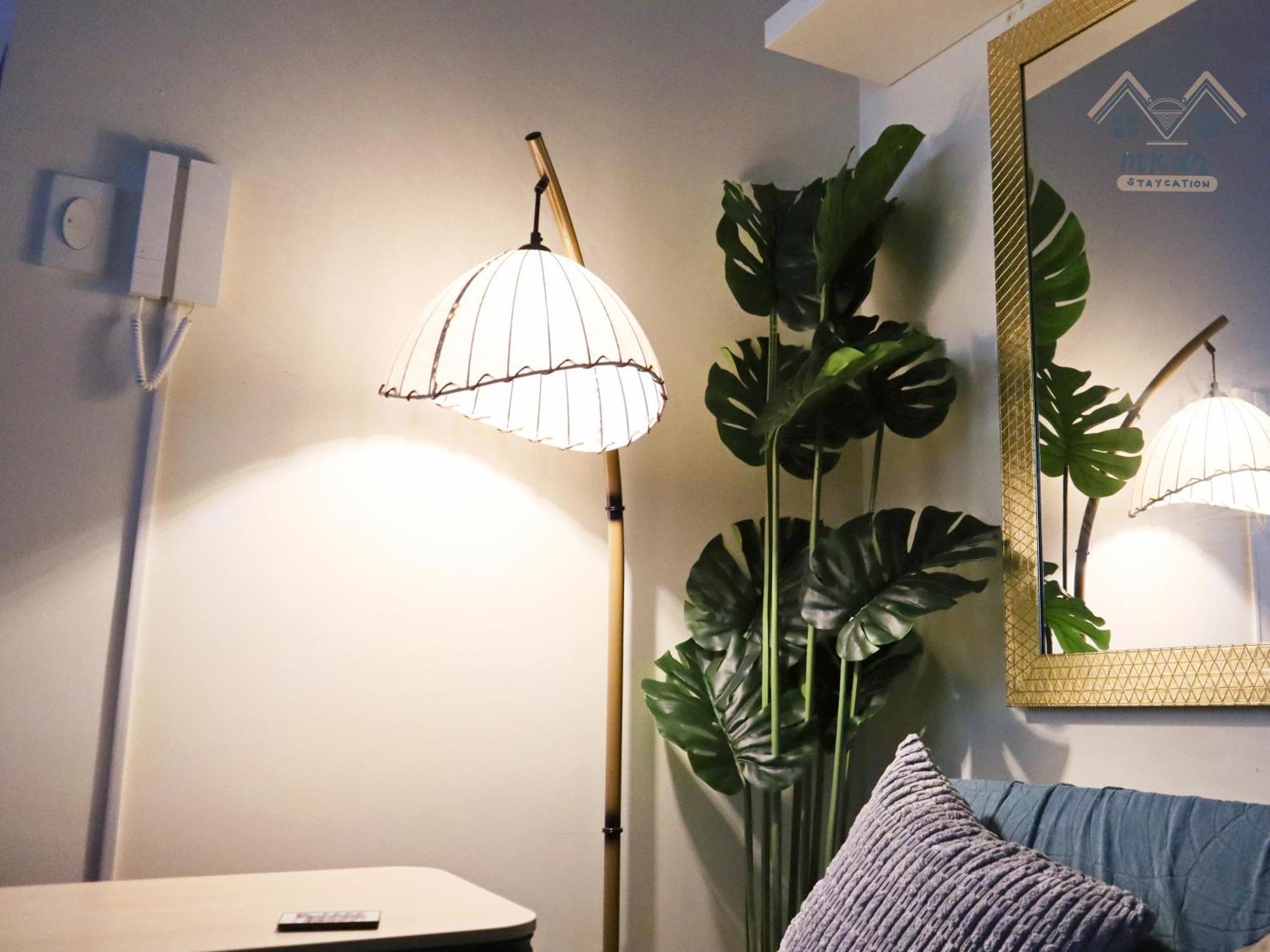 Cozy Vibrant Staycation Netflix Wifi Mandaluyong Apartment Manila