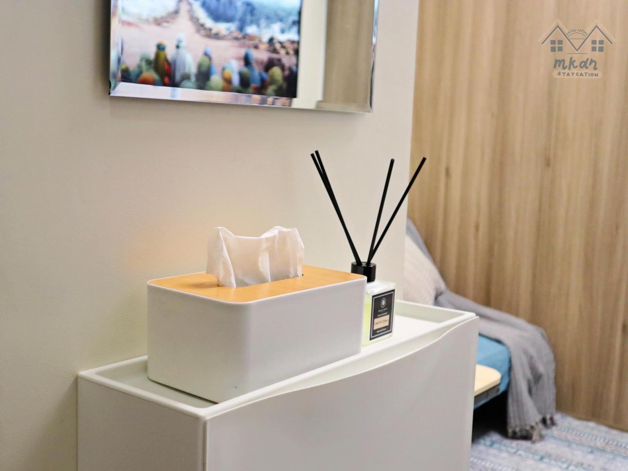 Cozy Vibrant Staycation Netflix Wifi Mandaluyong * Manila