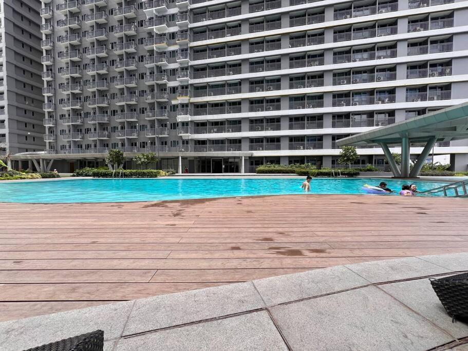 Apartment Cozy Vibrant Staycation Netflix Wifi Mandaluyong Manila
