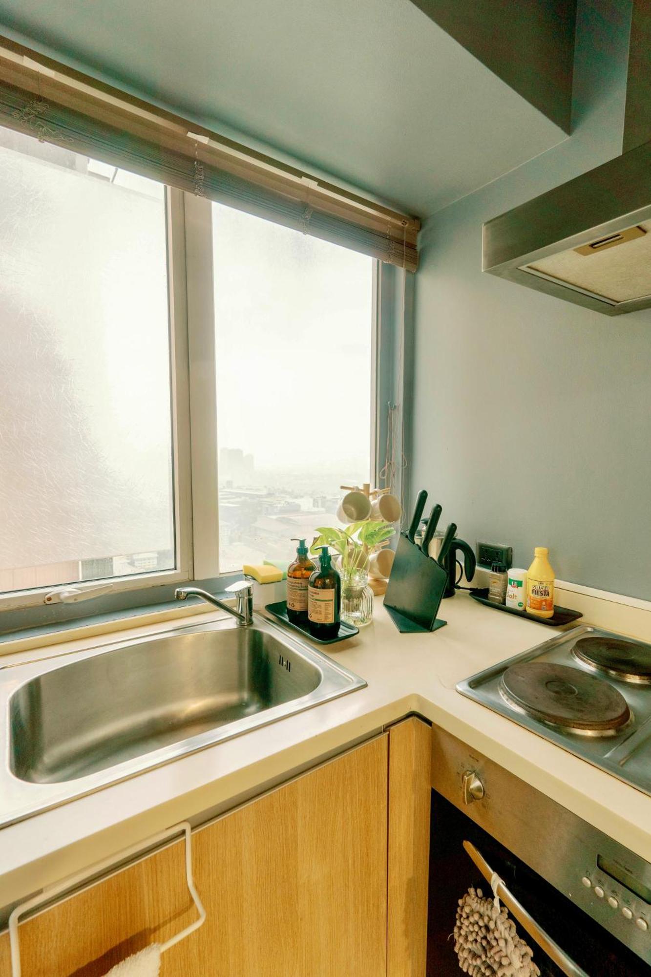 Cozy And Spacious At Soma Bgc Near Sm Aura And Bonifacio High Street