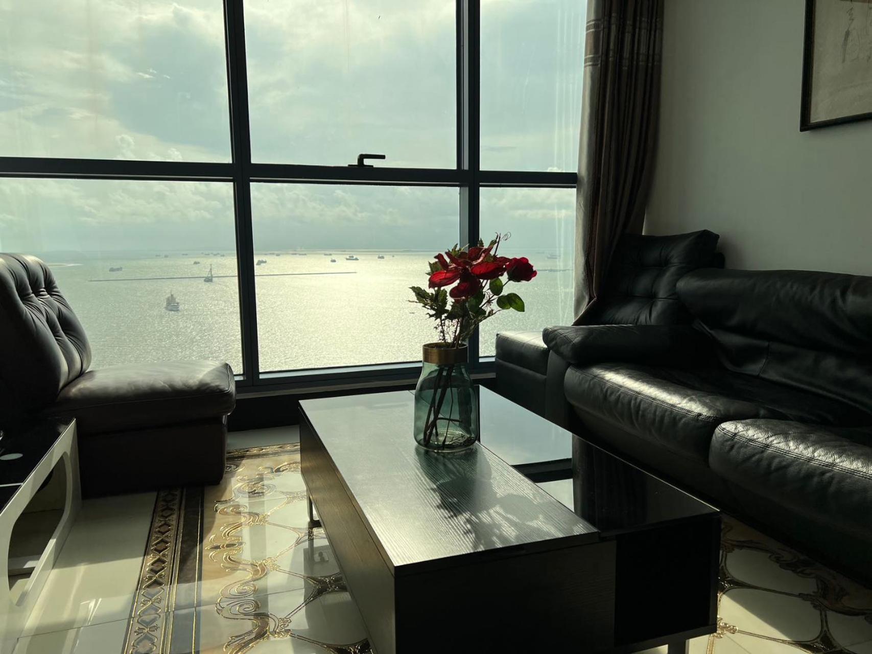Apartment Sunset House Roxas Bay Manila