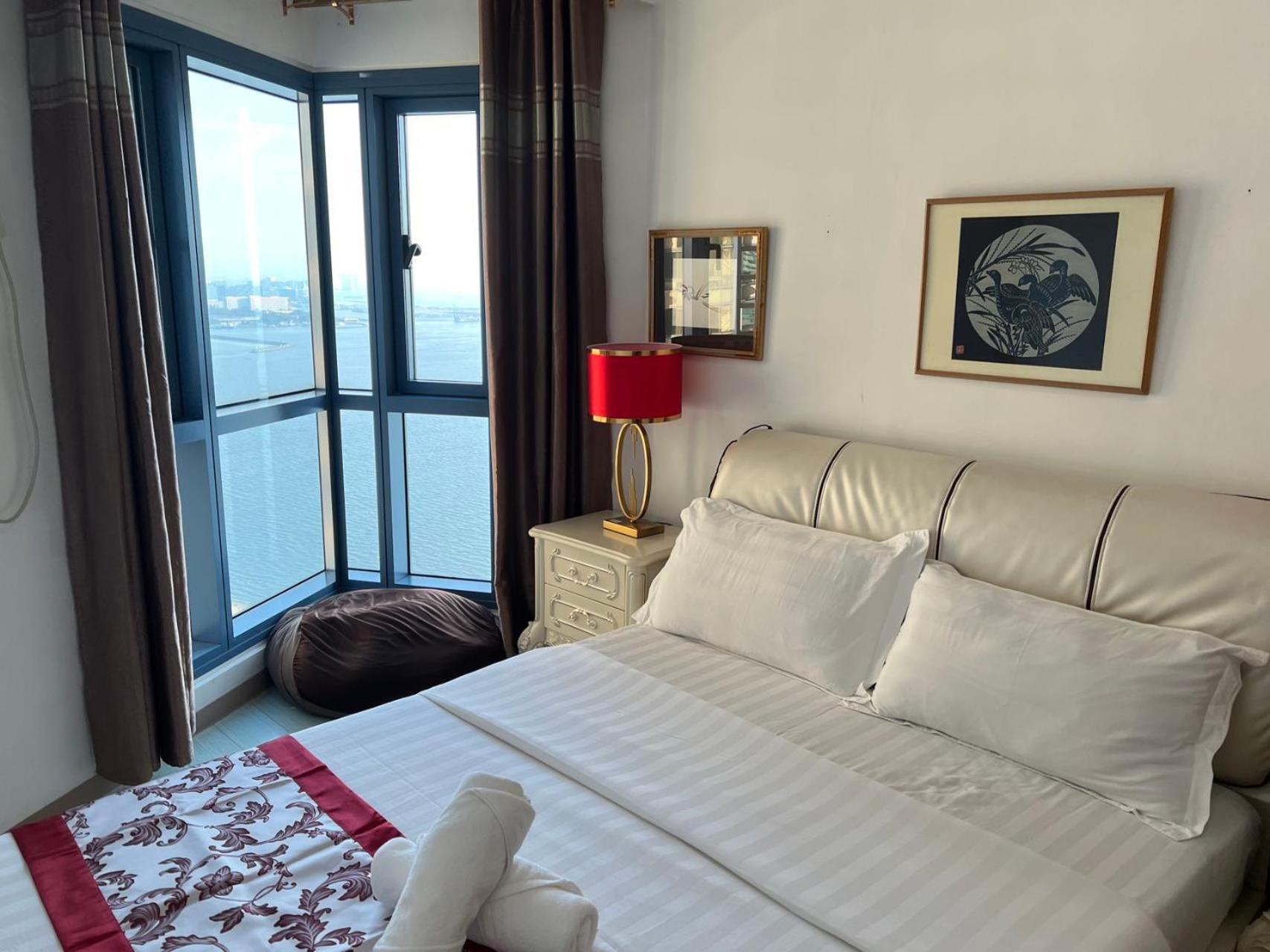 Sunset House Roxas Bay Apartment *