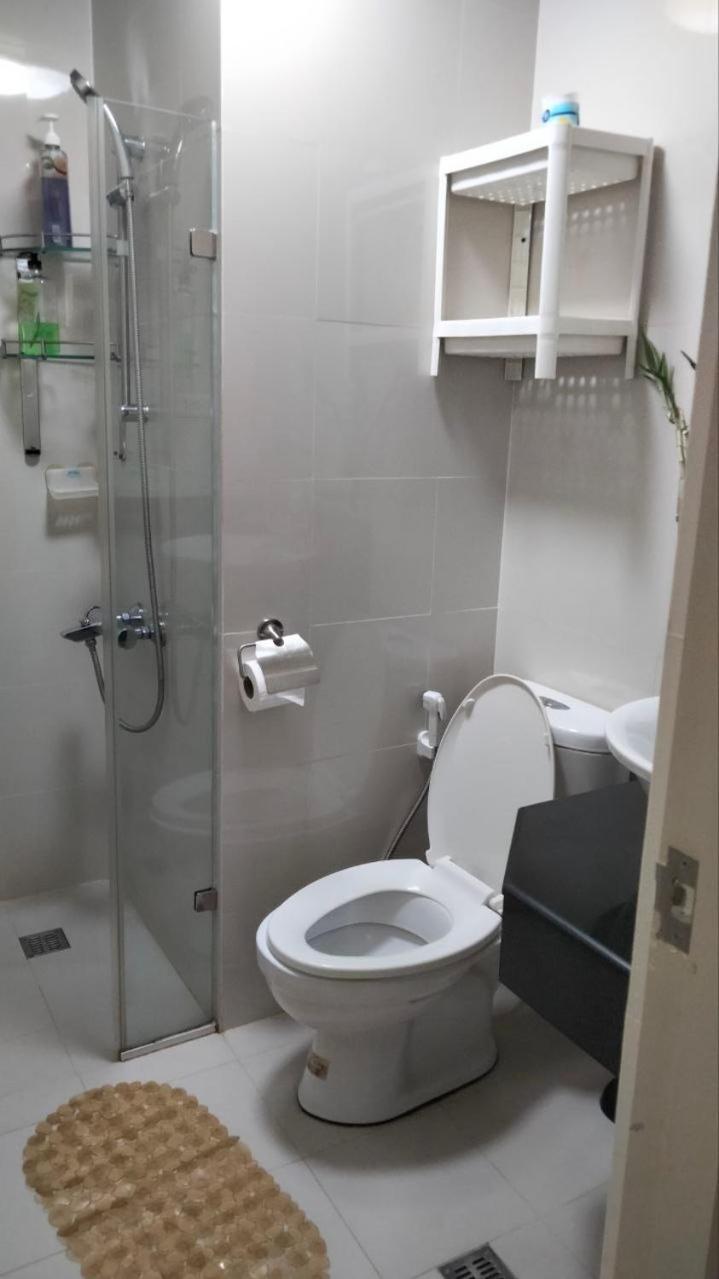 Your Dream Escape At One Palm Tree Apartment