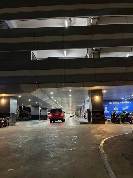 2br Solana Near Moa Picc Naia * Manila