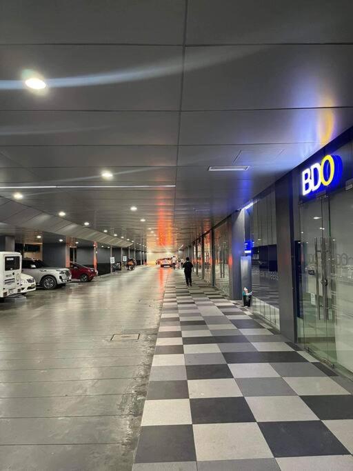 2br Solana Near Moa Picc Naia Apartment Manila