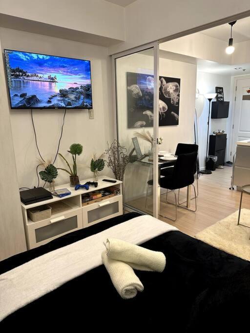 El Spacio Azure 1br With Ps4 & Netflix Apartment