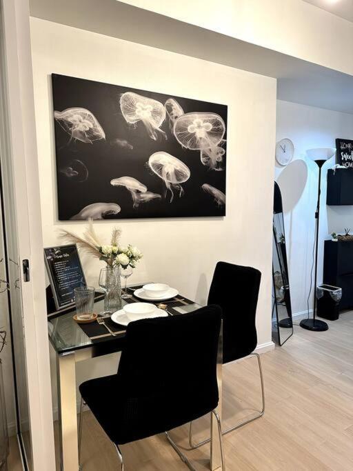 El Spacio Azure 1br With Ps4 & Netflix Apartment *