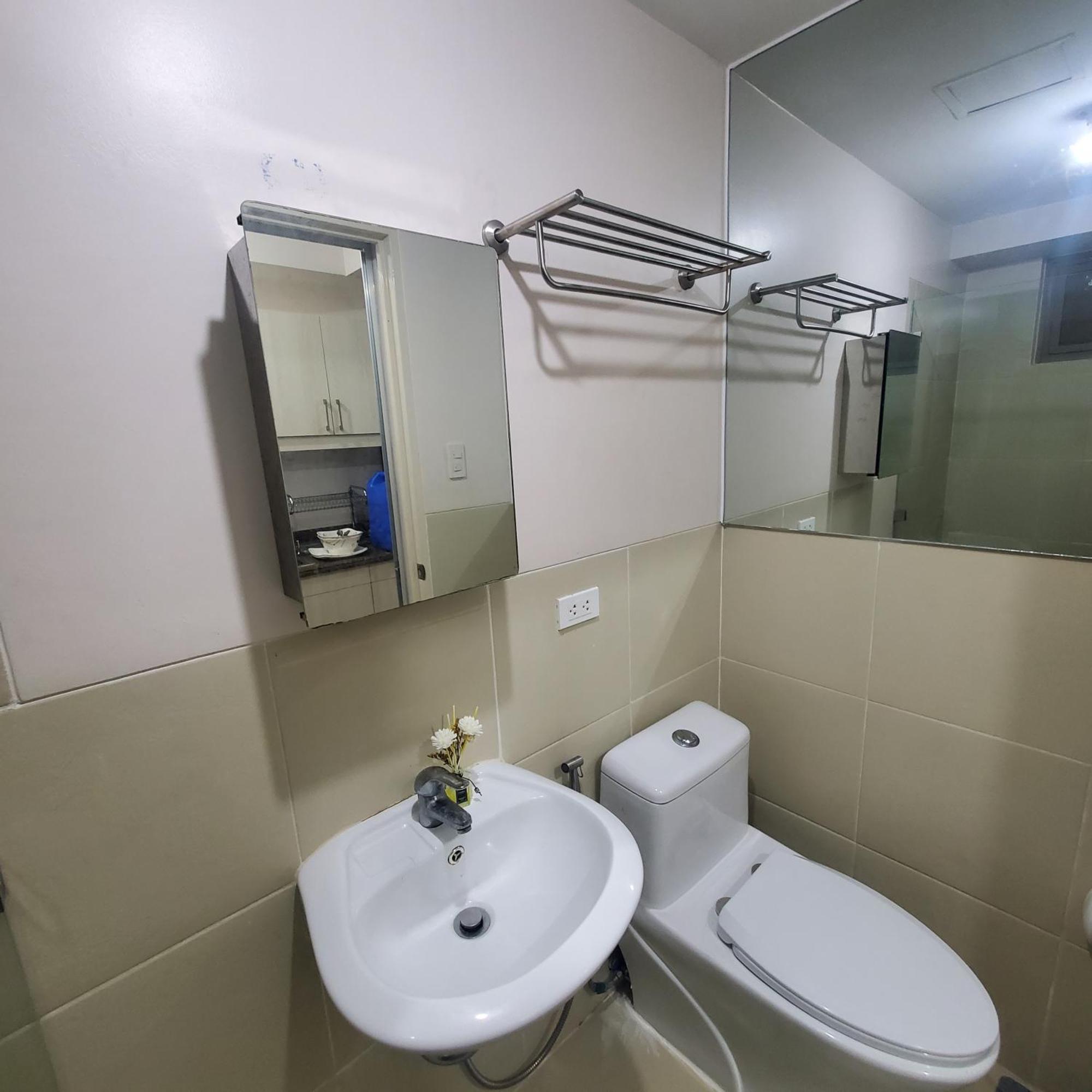 Apartment The Layover Queen Br Near Naia T3
