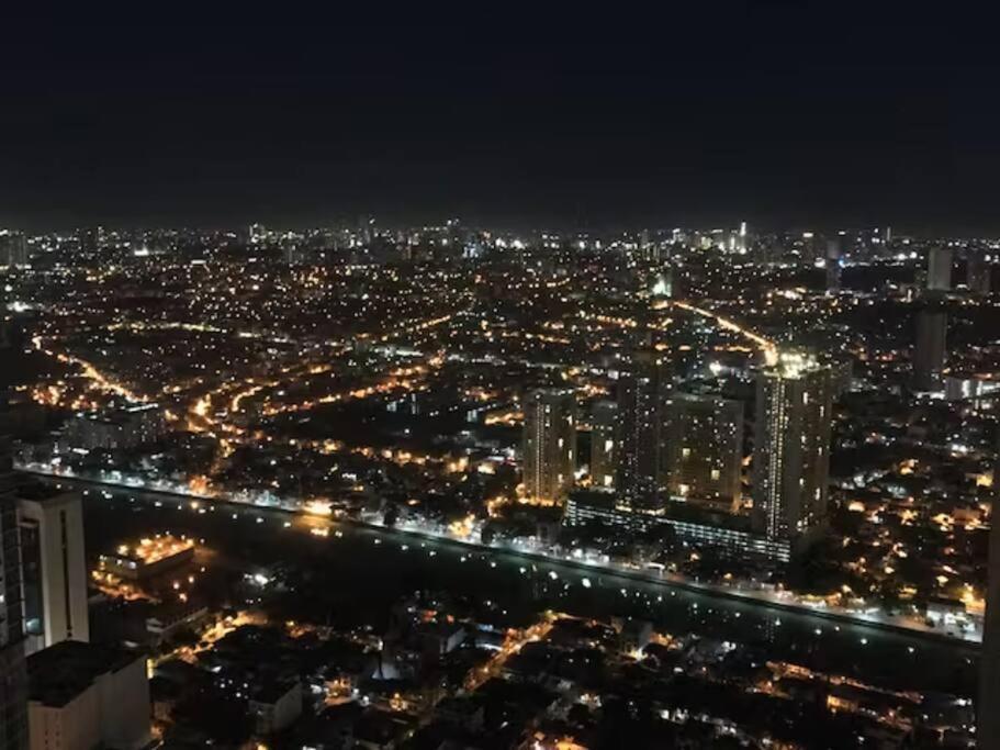 66f 1 Bedroom Penthouse With 2 Balconies Panoramic View Apartment *
