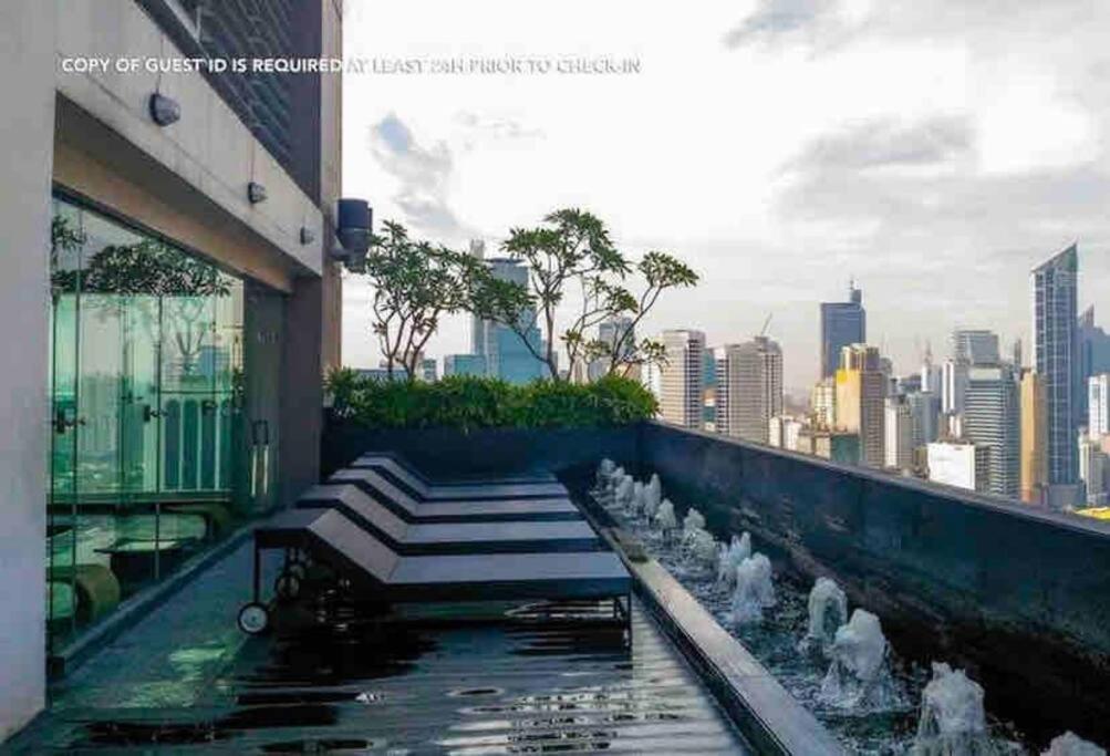66f 1 Bedroom Penthouse With 2 Balconies Panoramic View Manila