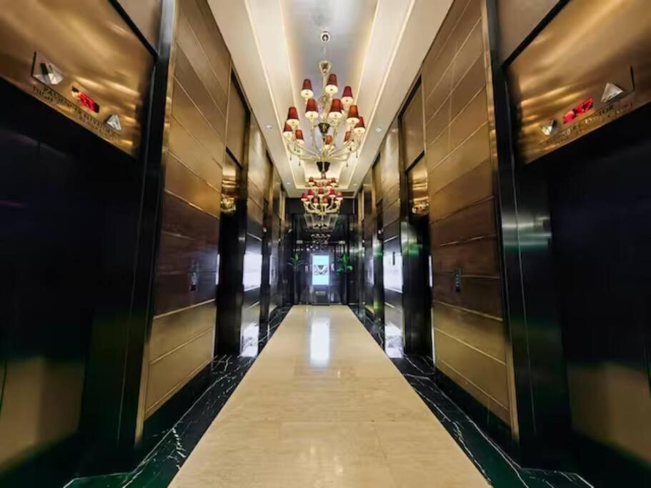 66f 1 Bedroom Penthouse With 2 Balconies Panoramic View