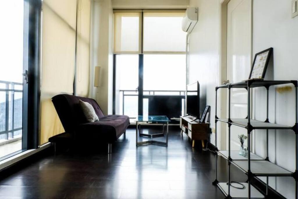 66f 1 Bedroom Penthouse With 2 Balconies Panoramic View *