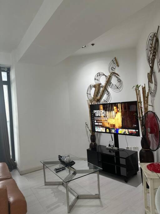 Apartment Gramercy On 52nd Floor Rockwell View Free Wifi